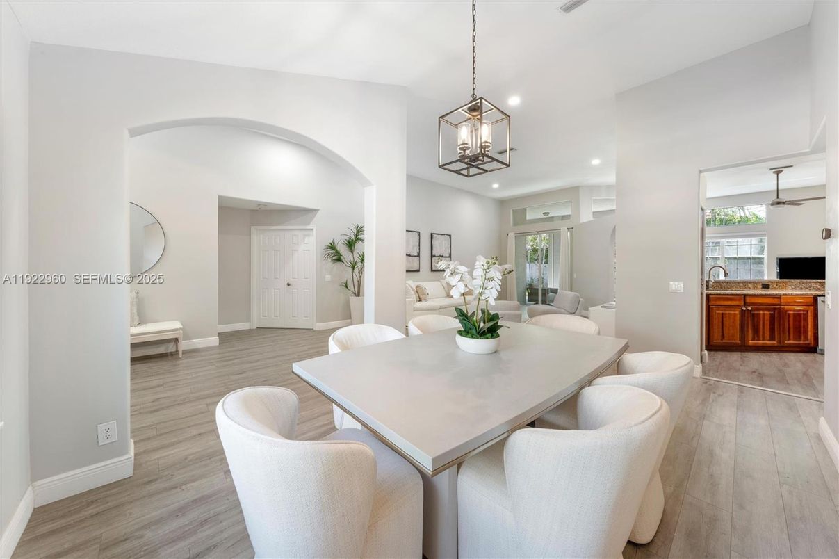 Dining room, Interior, Pendant Lights, Recessed Lighting, Wood Texture Flooring