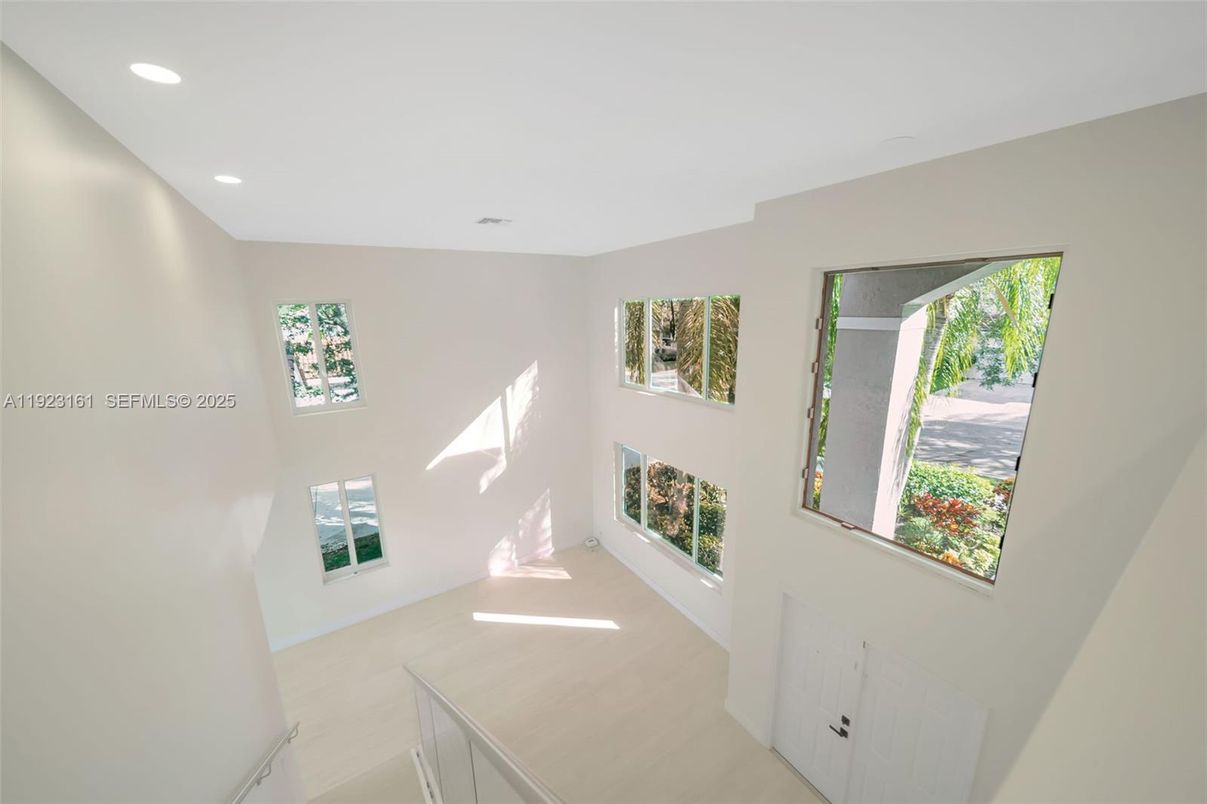 Interior, Recessed Lighting