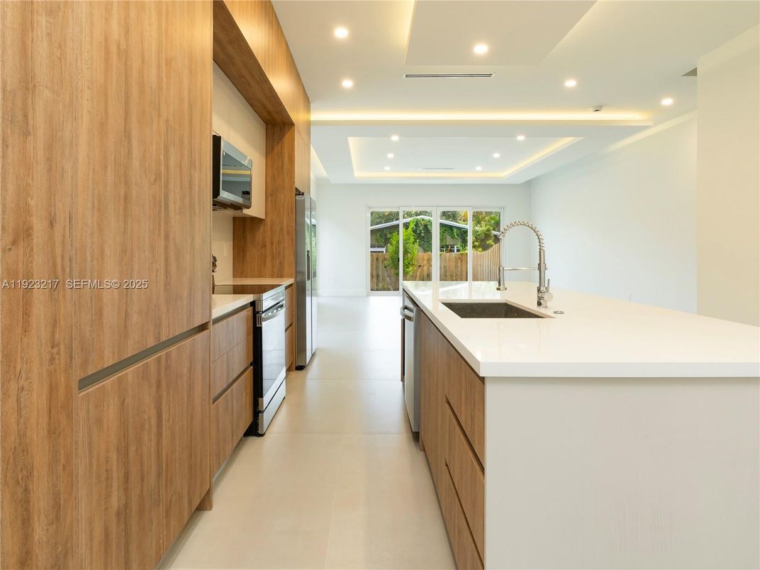 Interior, Kitchen, Recessed Lighting