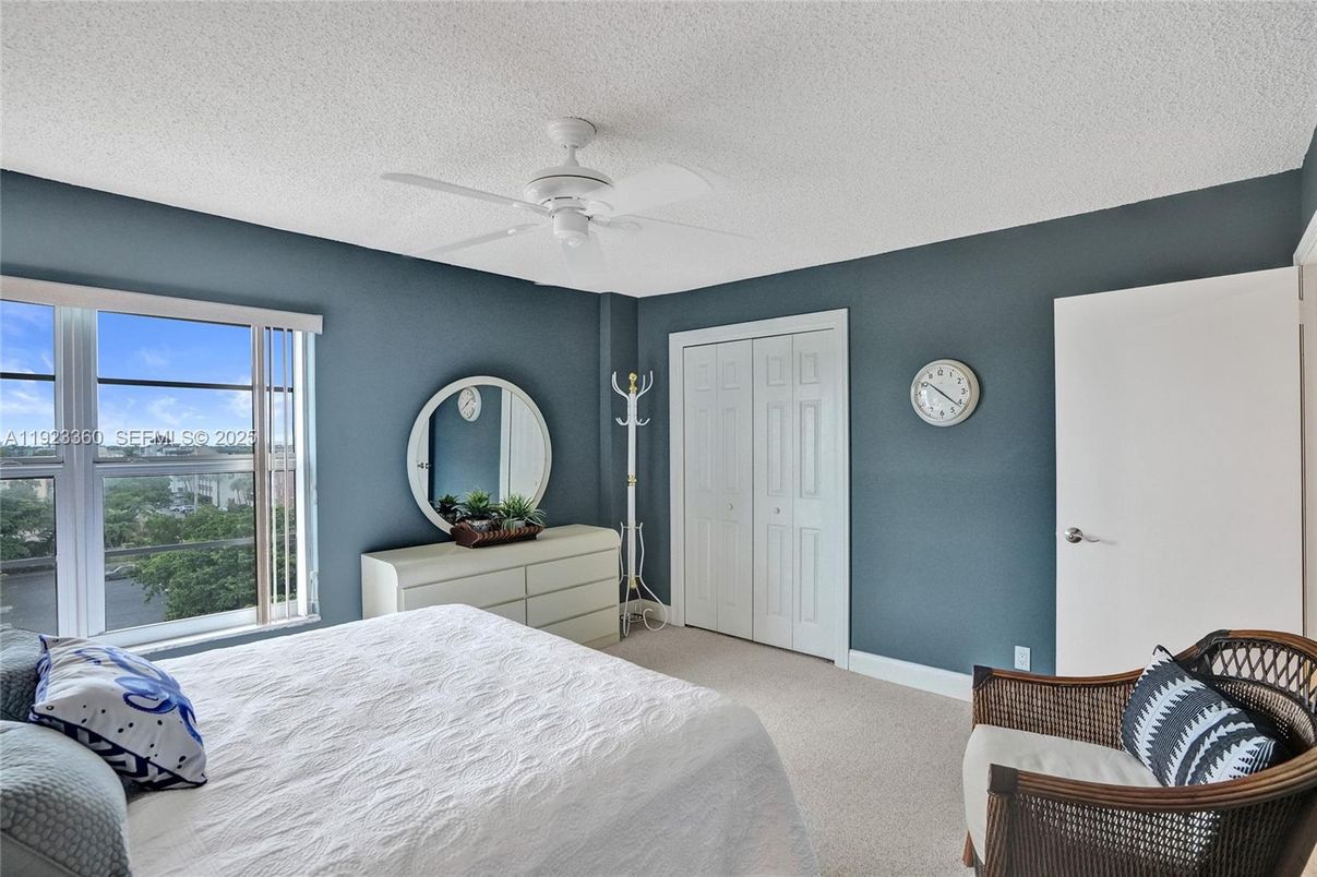 Bedroom, Interior, Water