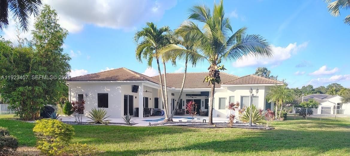 Backyard, Exterior, Facade, Spanish Mediterranean