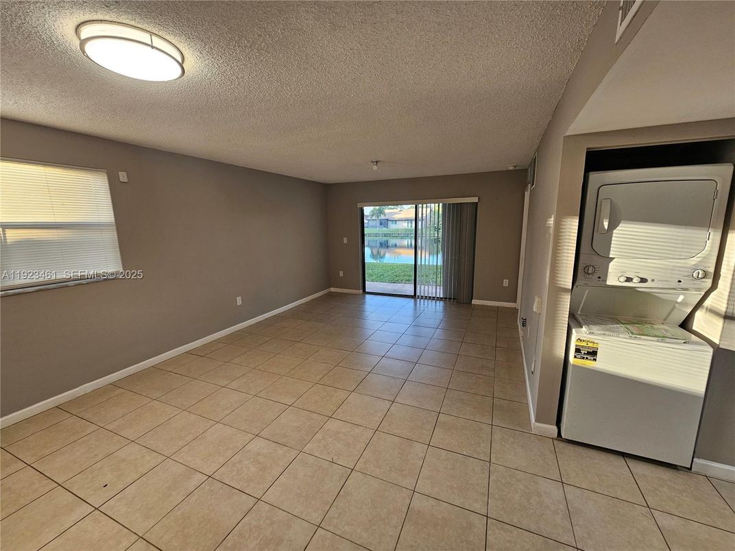 Empty room, Interior, Utility Closets, Washer