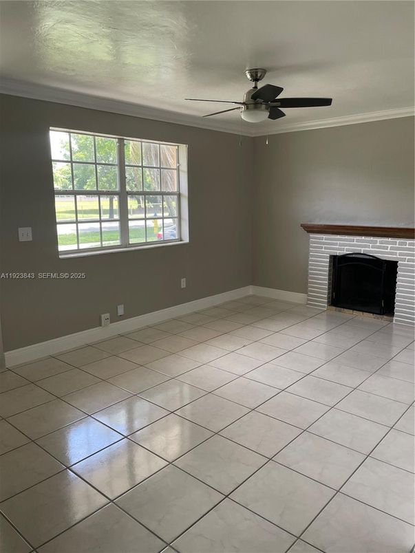 Empty room, Fireplace, Interior