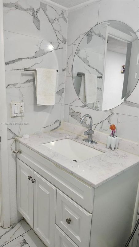 Bathroom, Dual Sink Vanities, Interior, Marble, Marble Walls