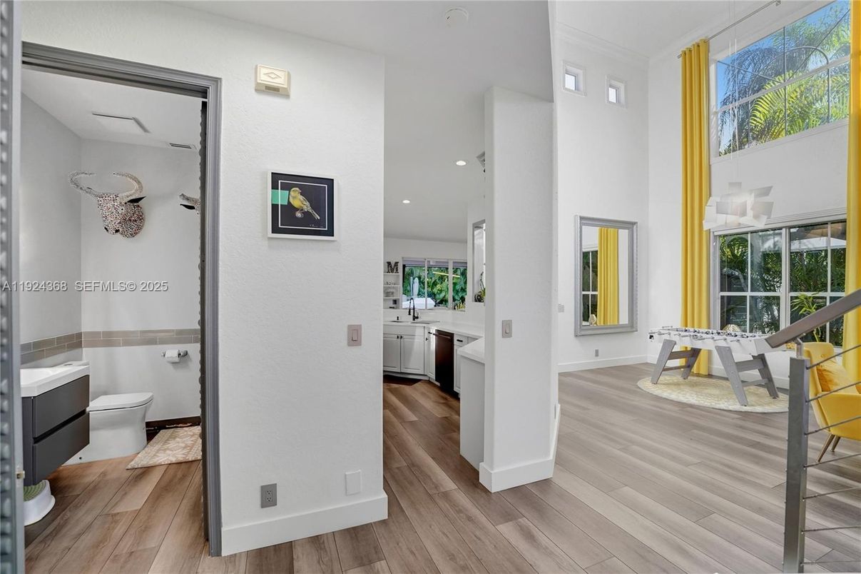 Bathroom, Interior, Recessed Lighting, Wood Texture Flooring