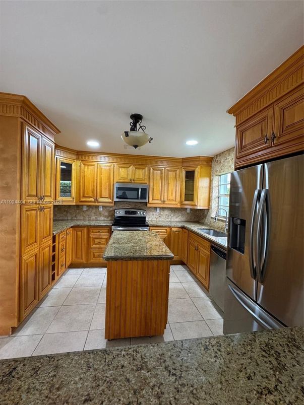 Interior, Kitchen, Recessed Lighting