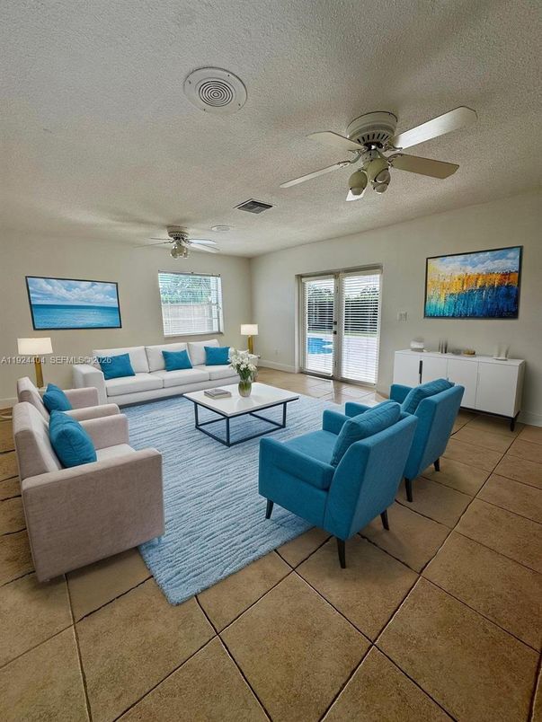 Interior, Living room, Water