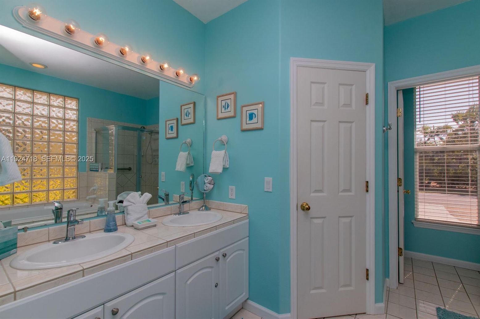 Bathroom, Dual Sink Vanities, Interior, Tile Countertops
