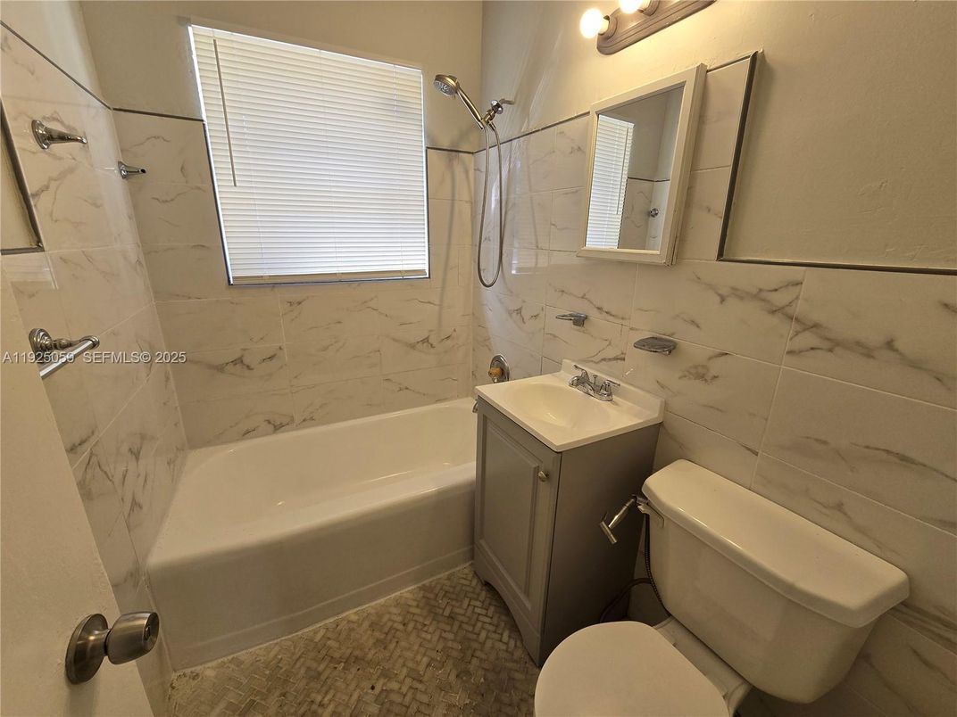 Bathroom, Interior, Marble Walls