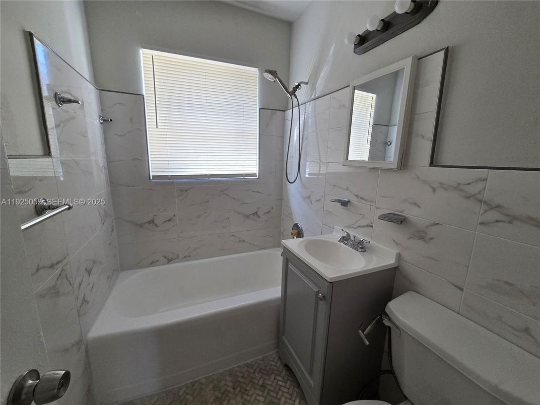 Bathroom, Interior, Marble Walls