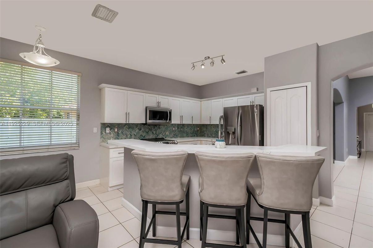 Interior, Kitchen, Pendant Lights
