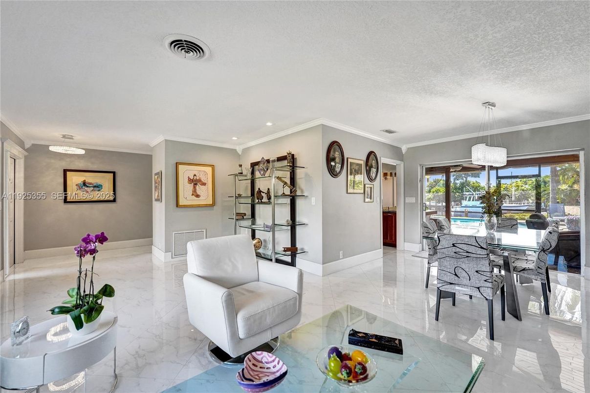 Dining room, Interior, Marble, Pendant Lights, Recessed Lighting