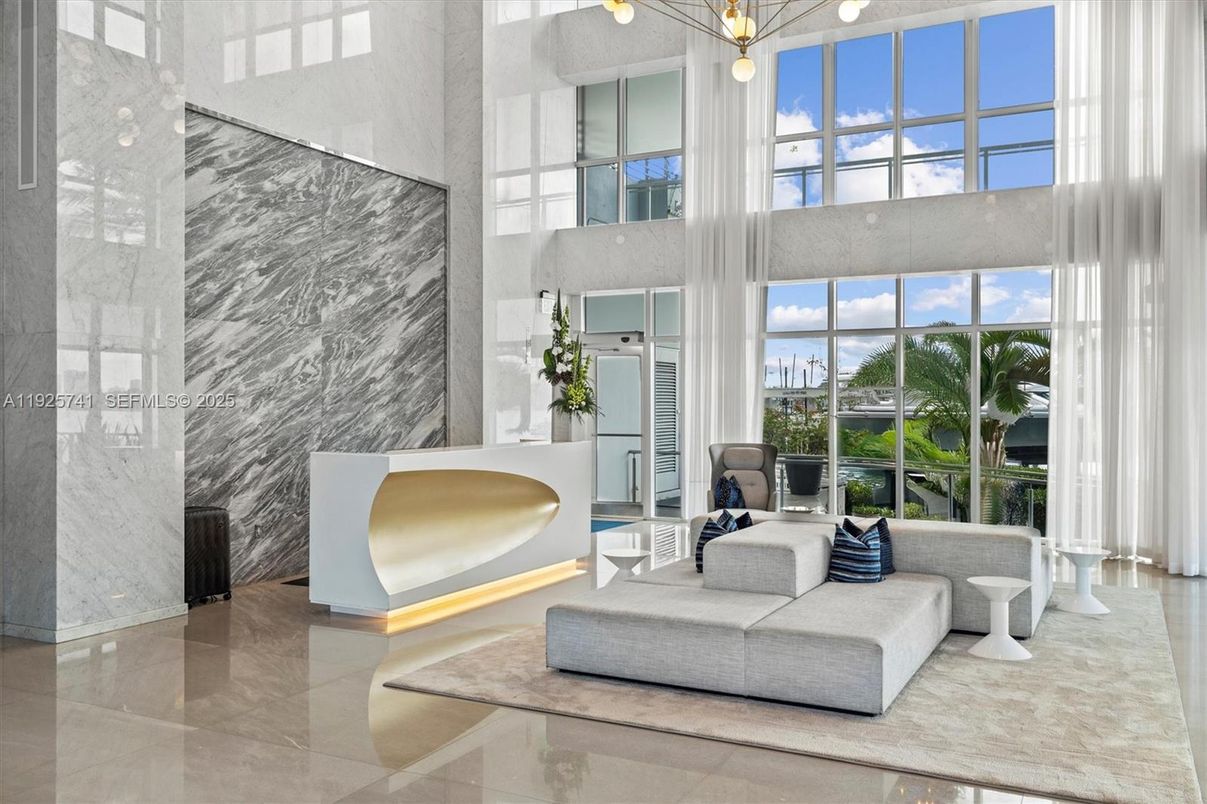 Interior, Pendant Lights, Water