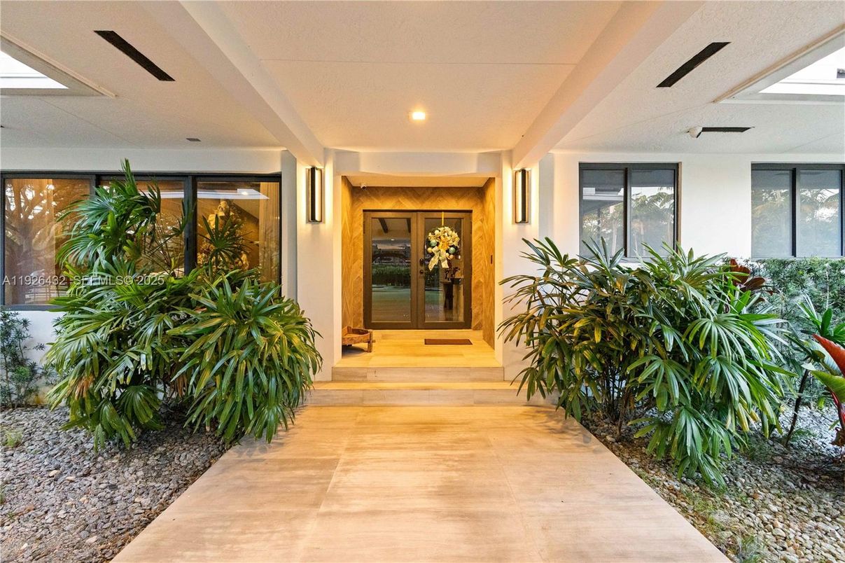 Exterior, Interior, Recessed Lighting