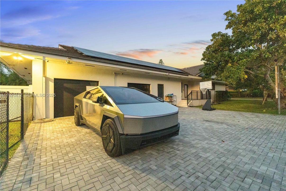 Exterior, Solar Panels