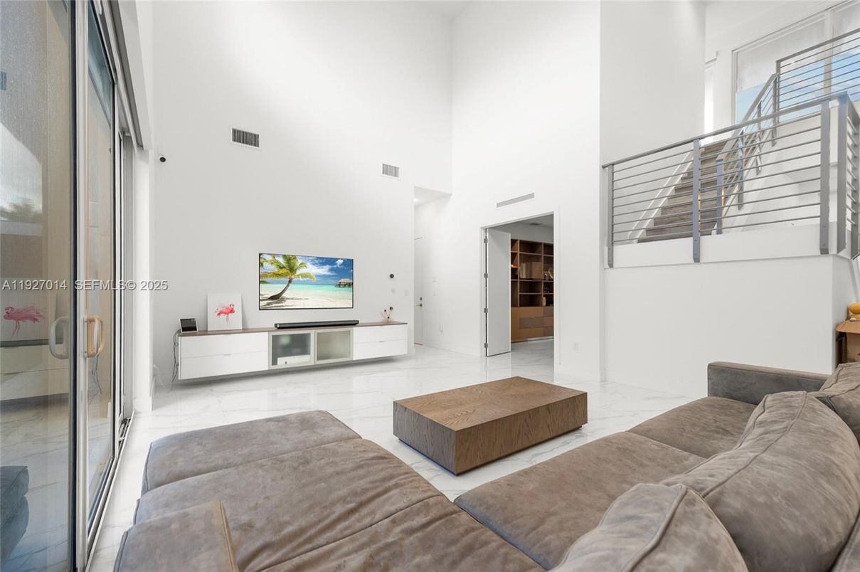 Interior, Living room, Marble