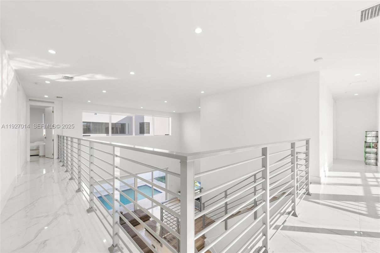 Interior, Marble, Recessed Lighting