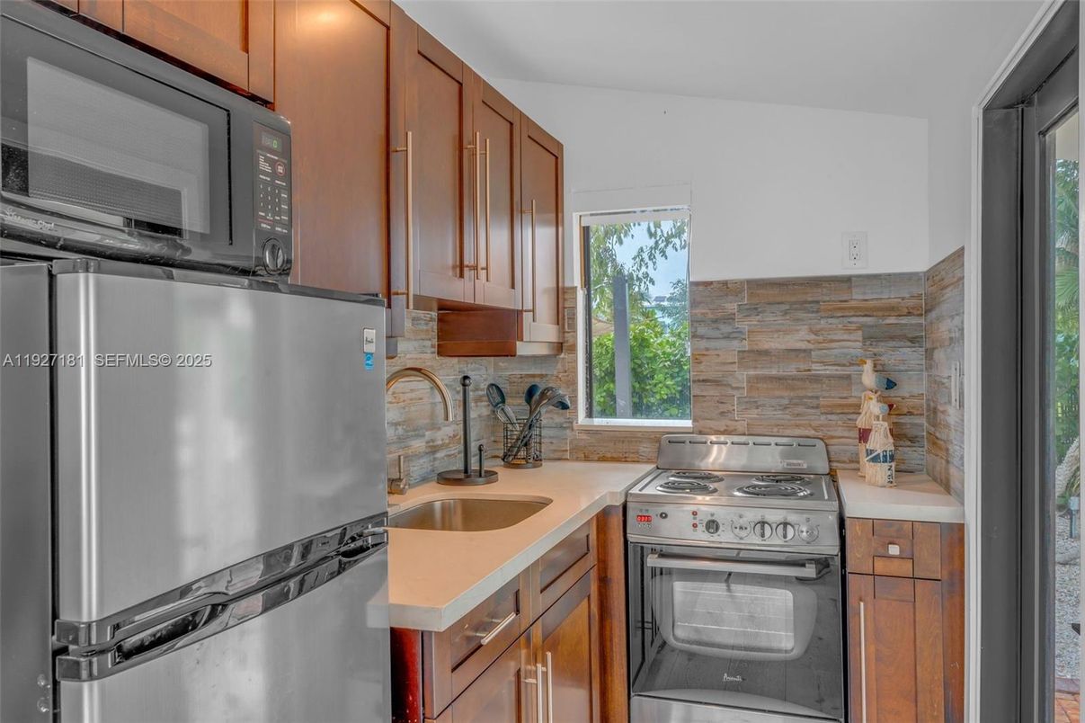 Interior, Kitchen, Stainless Steel Appliances