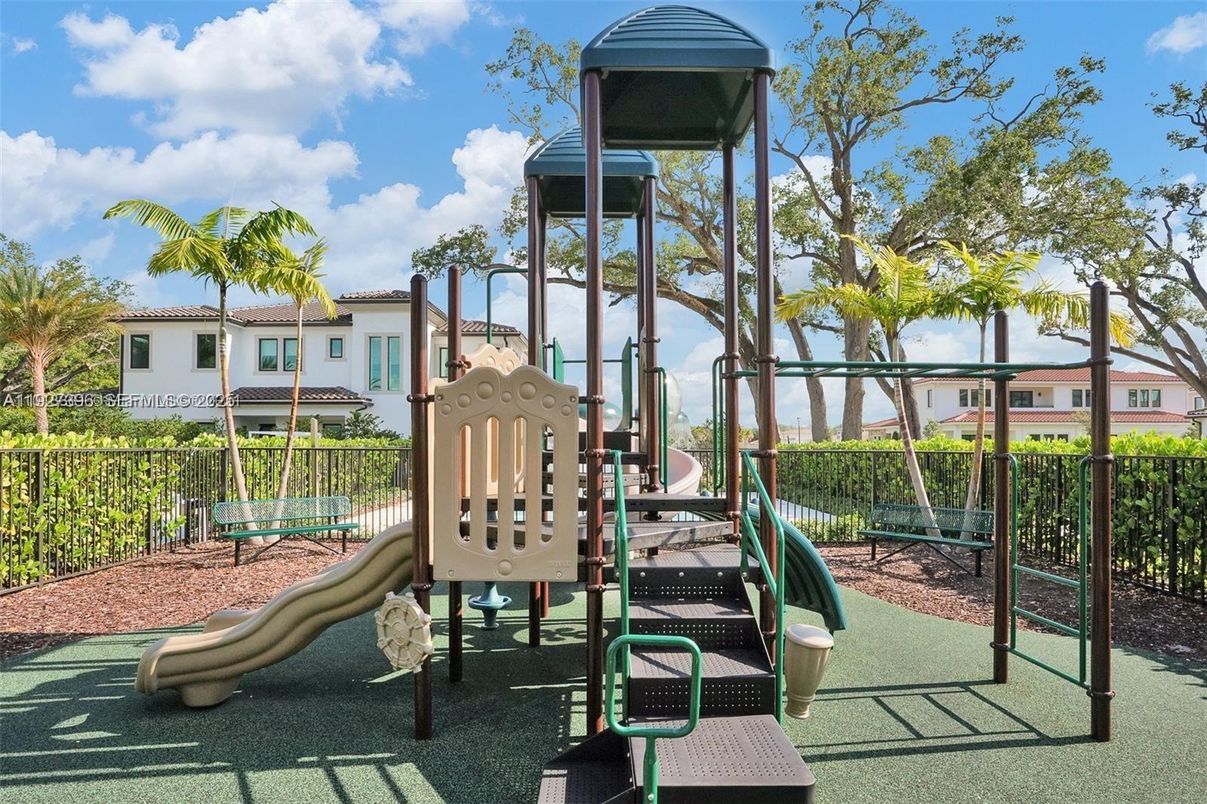 Backyard, Exterior, Playground