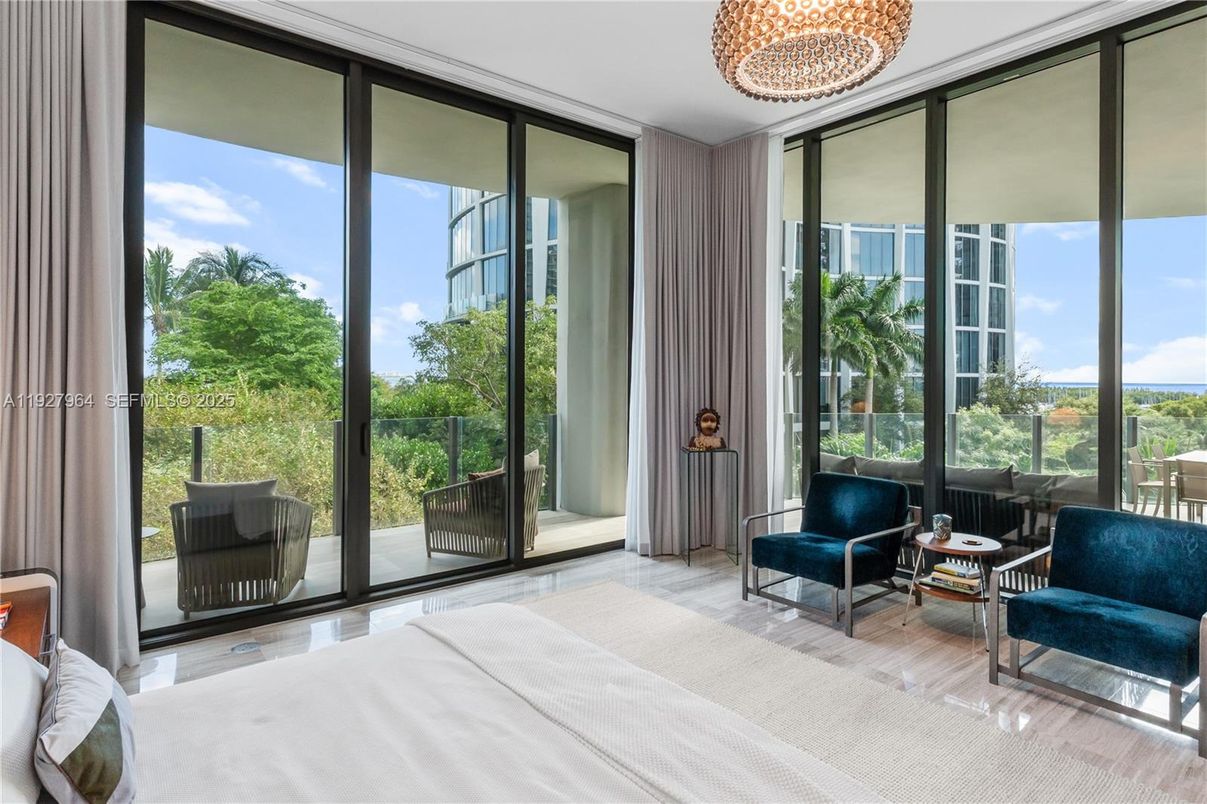 Bedroom, Interior, Sun Room, Wood Texture Flooring