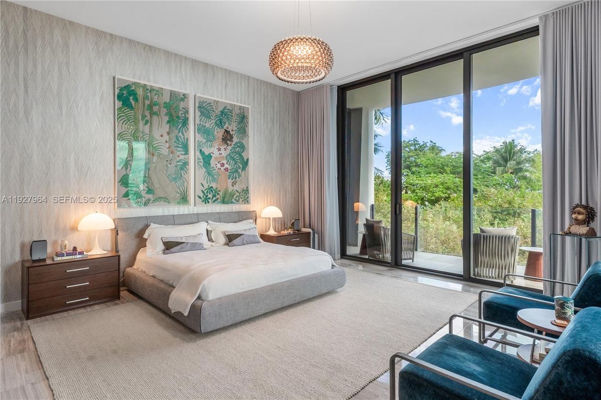 Bedroom, Interior, Pendant Lights, Wood Texture Flooring