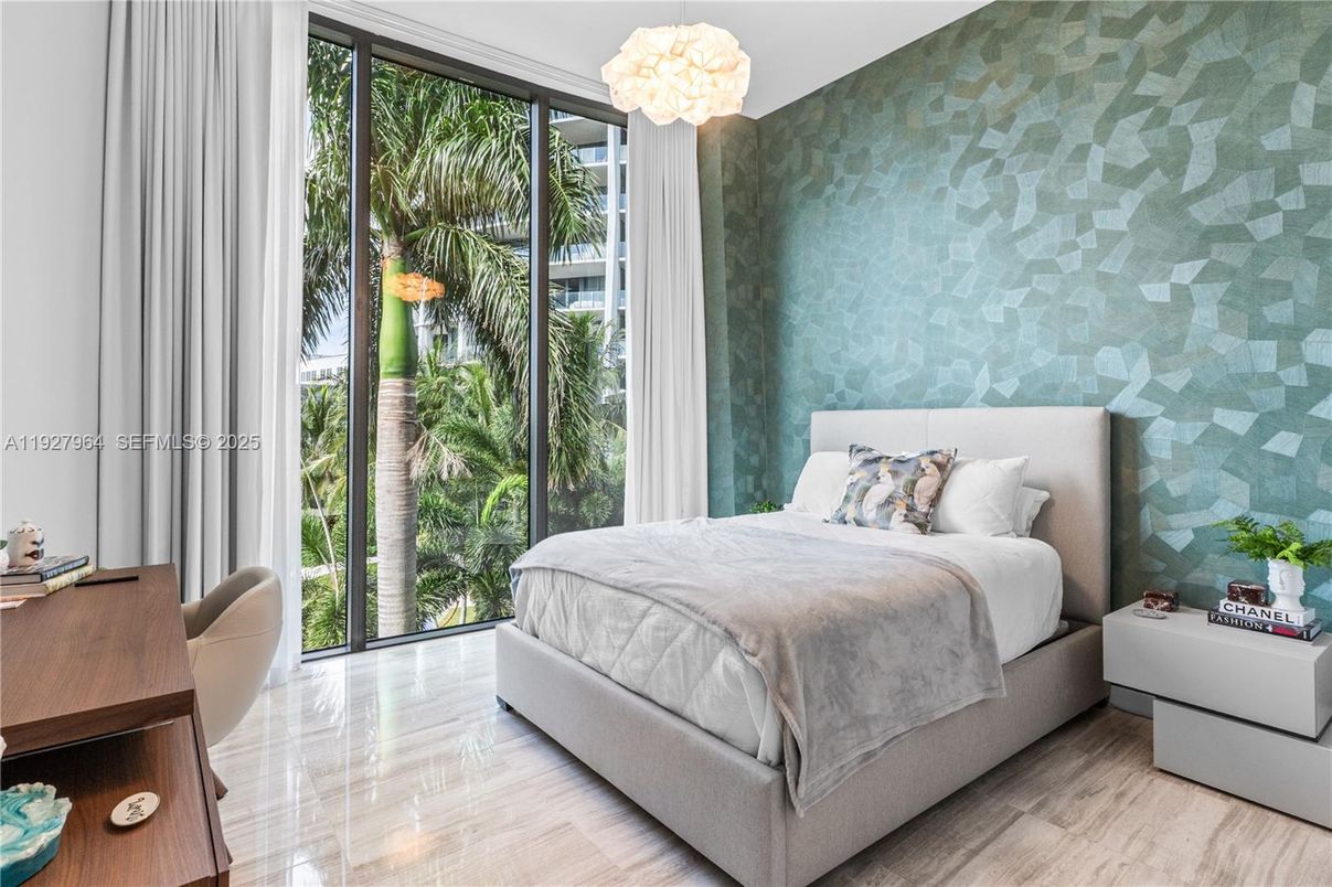 Bedroom, Interior, Pendant Lights