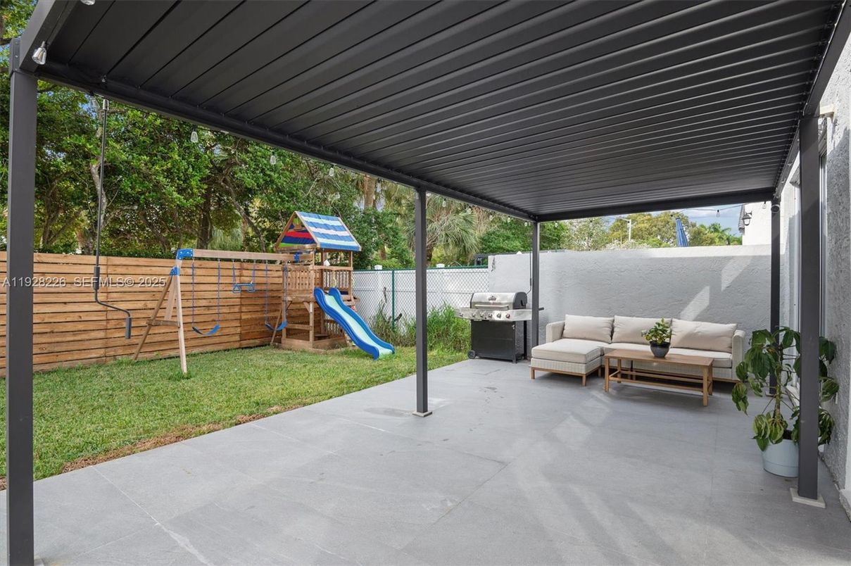 Exterior, Playground