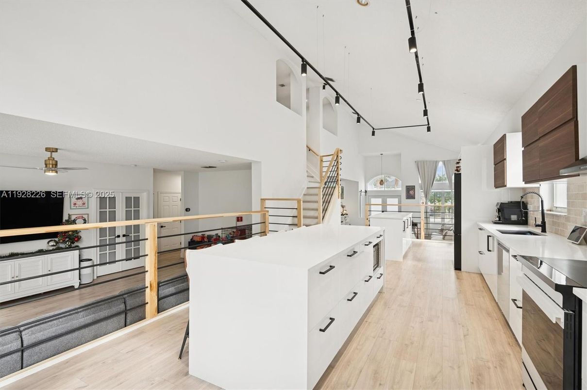 Interior, Kitchen, Wood Texture Flooring