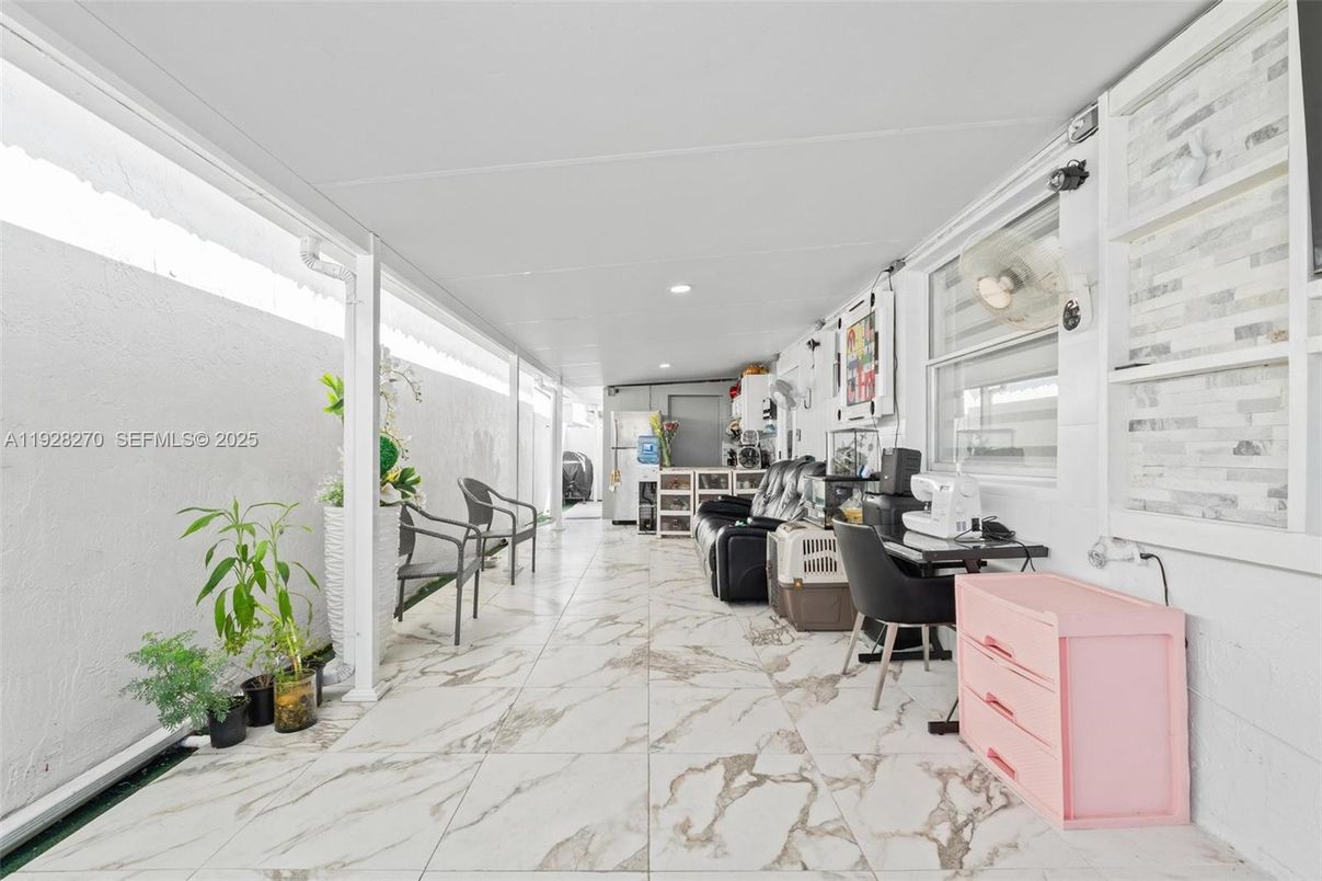 Interior, Marble, Recessed Lighting