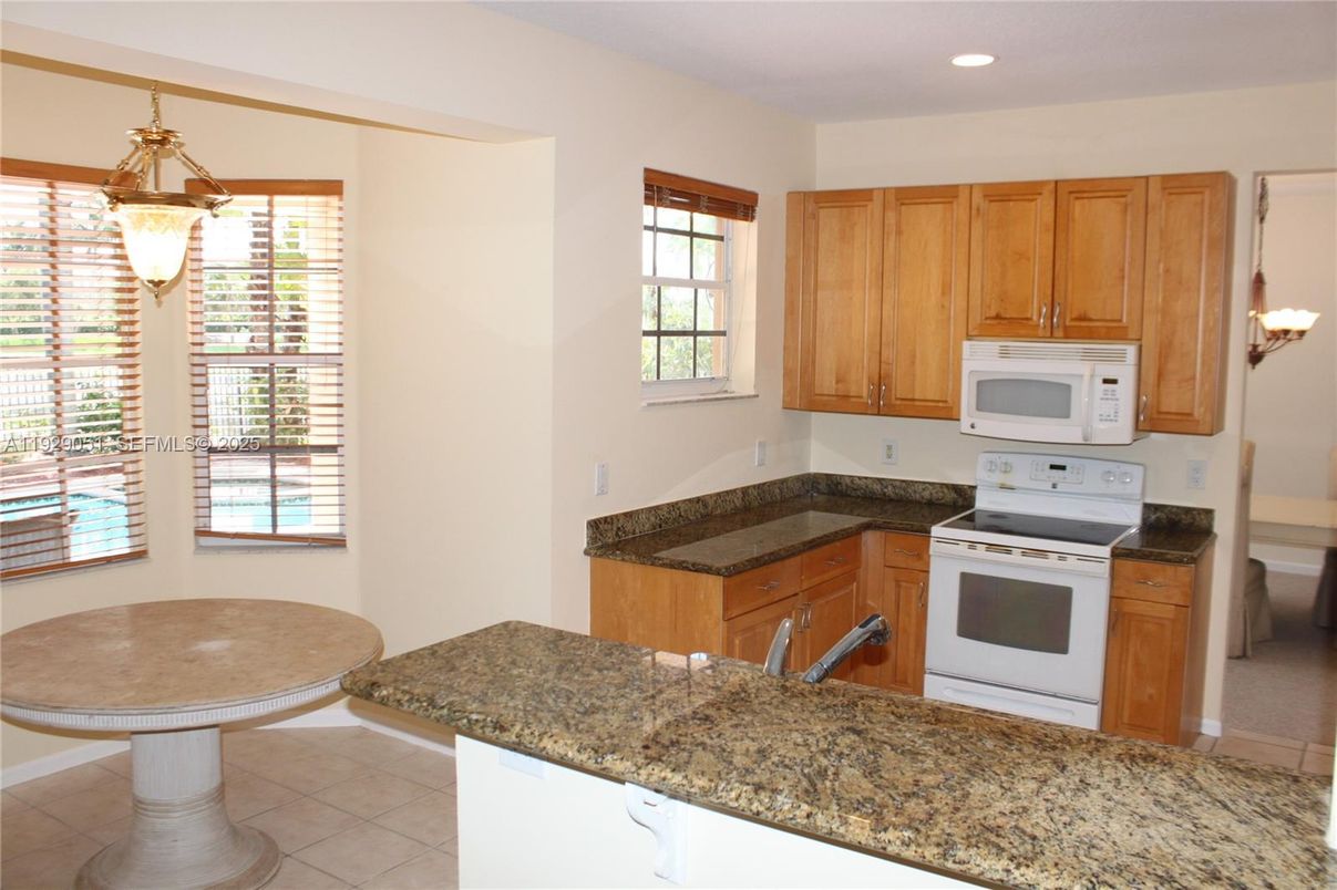 Interior, Kitchen, Pendant Lights, Recessed Lighting