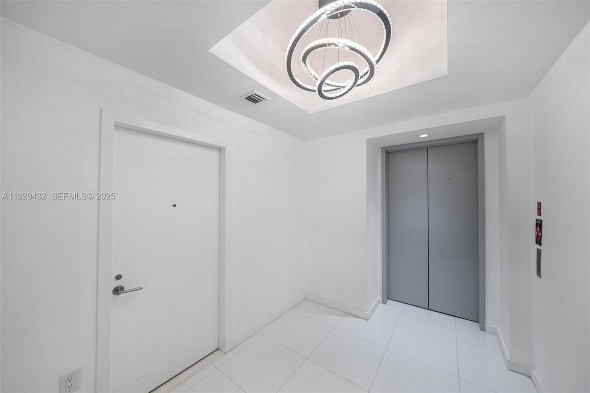 Elevator, Interior, Pendant Lights, Recessed Lighting