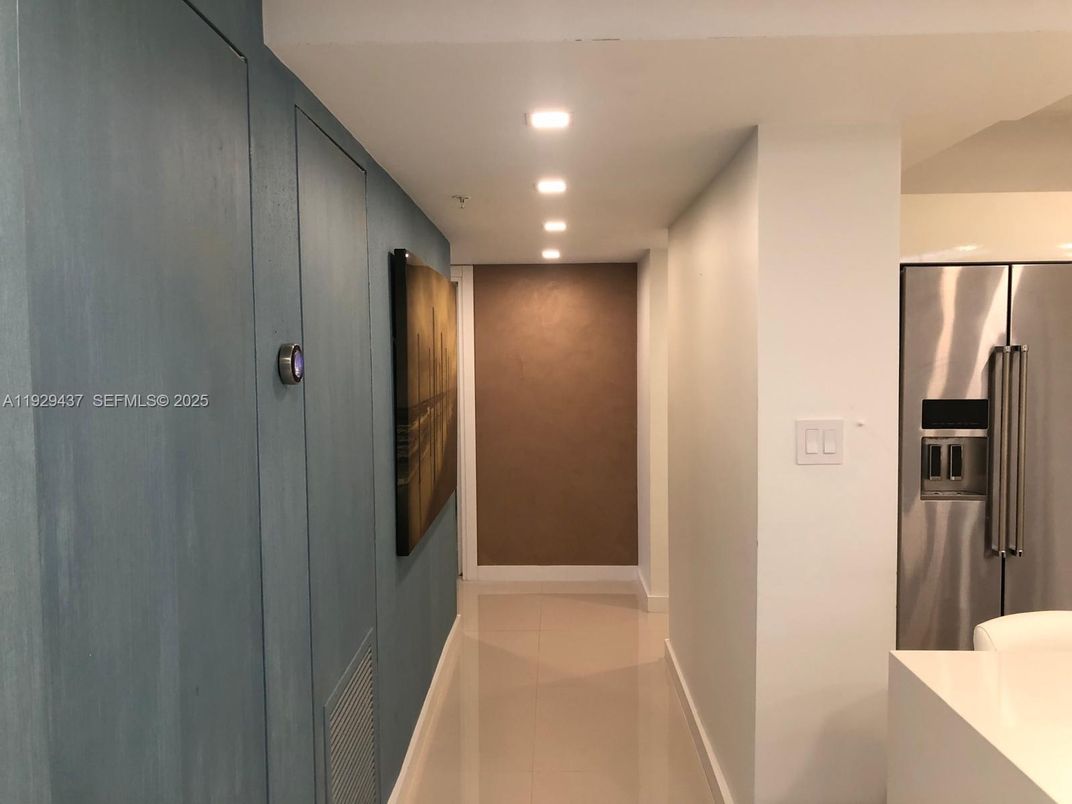 Interior, Recessed Lighting