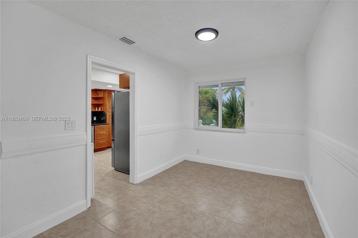 Empty room, Interior, Kitchen
