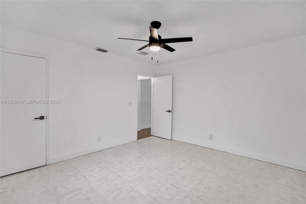 Empty room, Interior, Marble