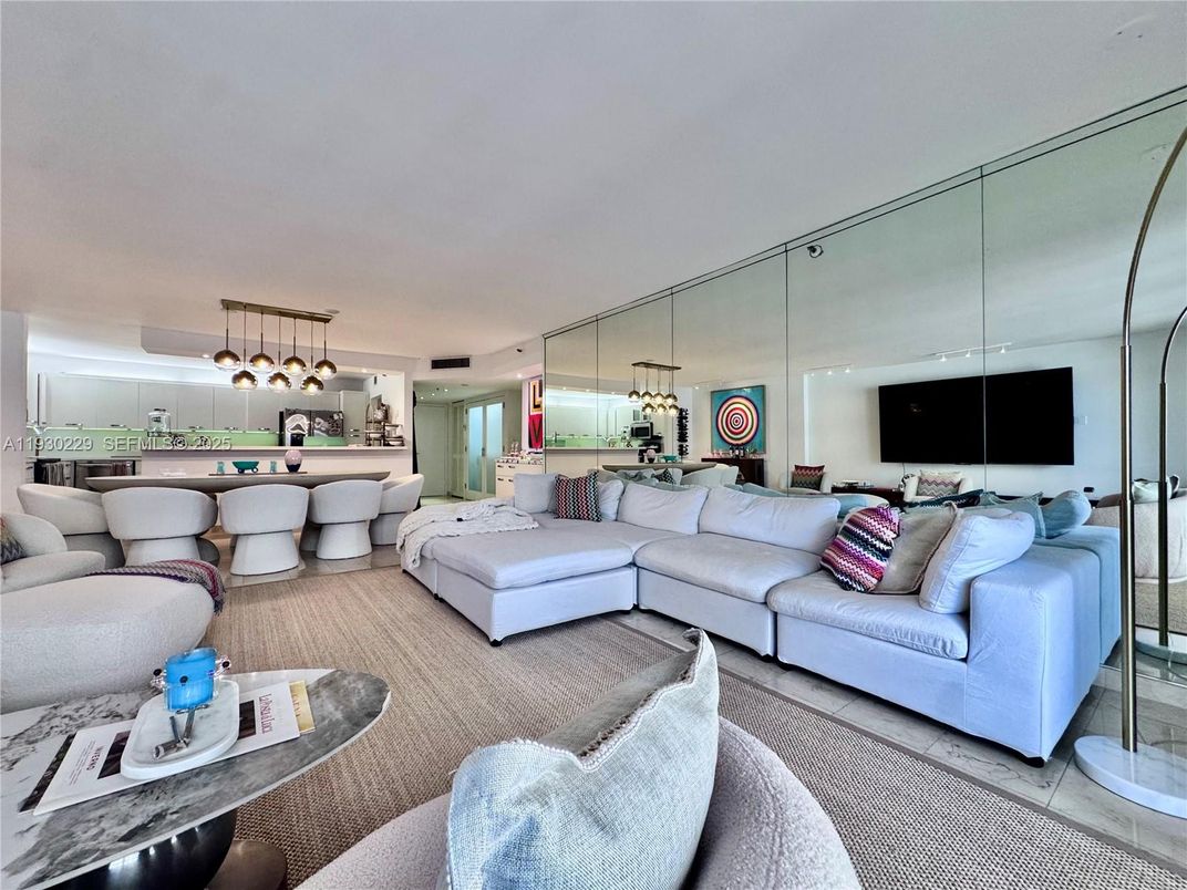 Interior, Kitchen, Living room, Pendant Lights