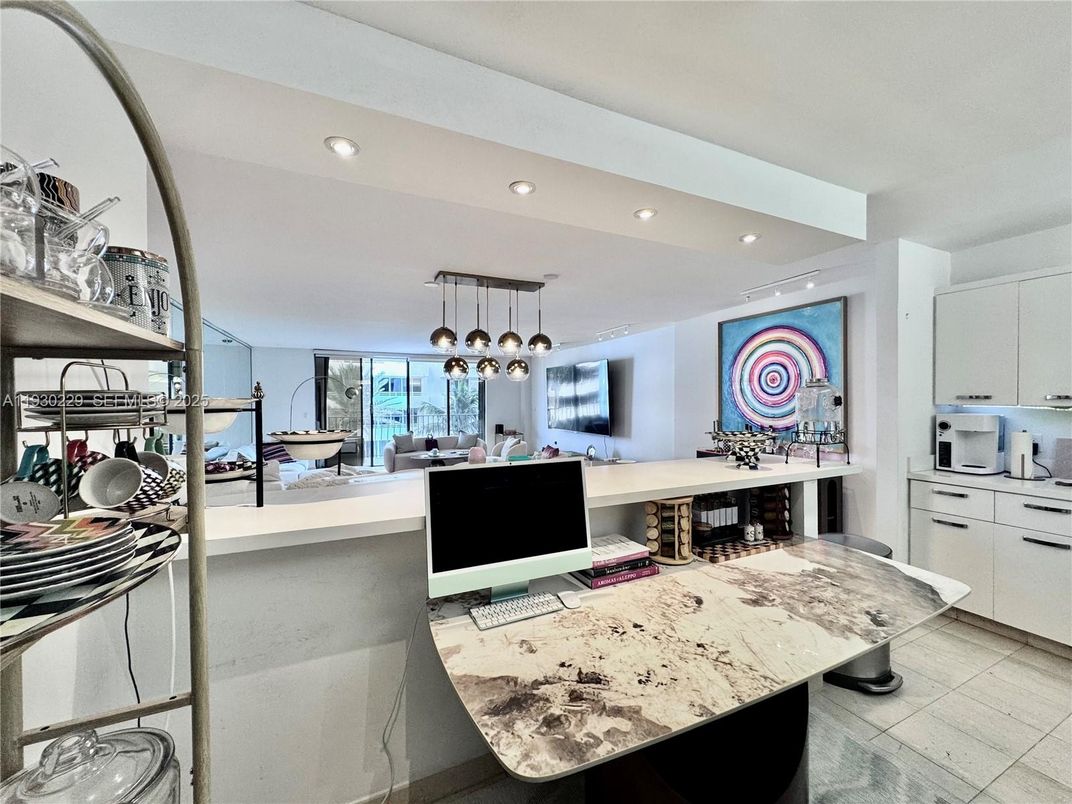 Interior, Kitchen, Pendant Lights, Recessed Lighting