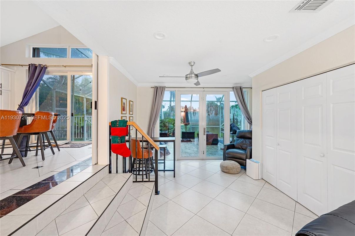 Interior, Recessed Lighting