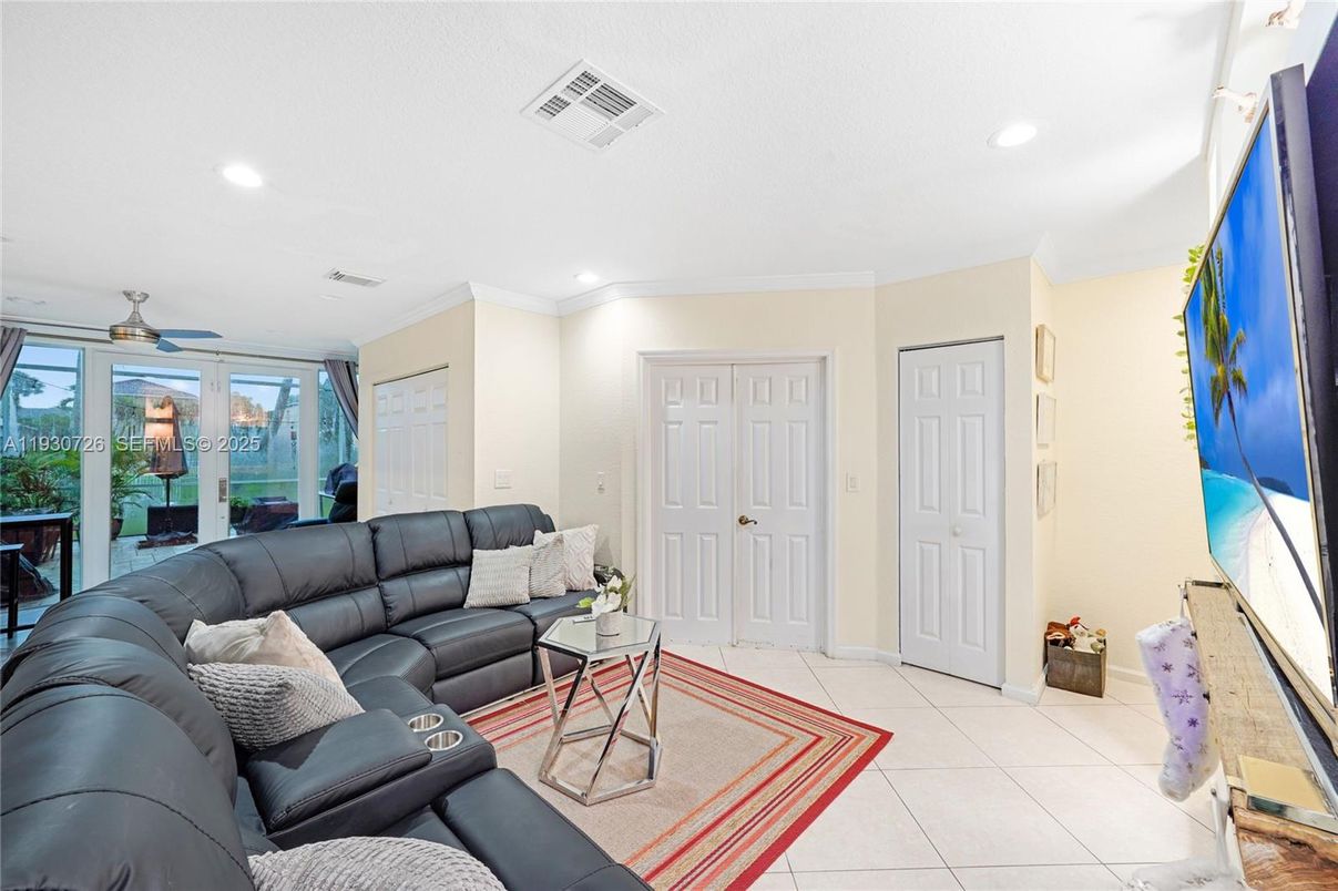 Interior, Living room, Recessed Lighting