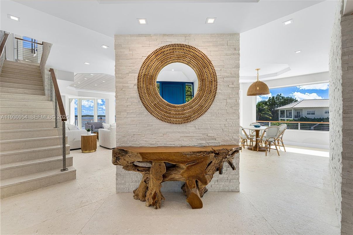 Interior, Pendant Lights, Recessed Lighting