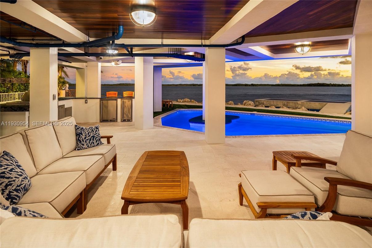 Interior, Living room, Pool, Water, Wooden Ceilings