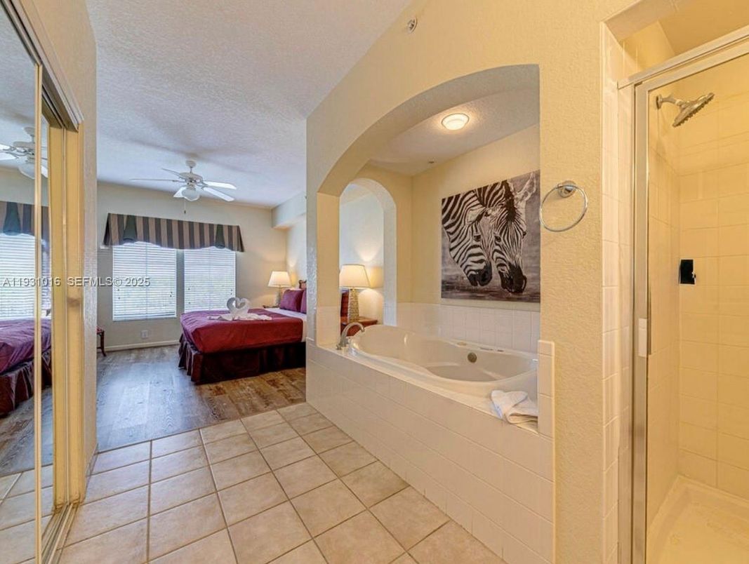 Bathroom, Bedroom, Interior, Recessed Lighting, Wood Texture Flooring