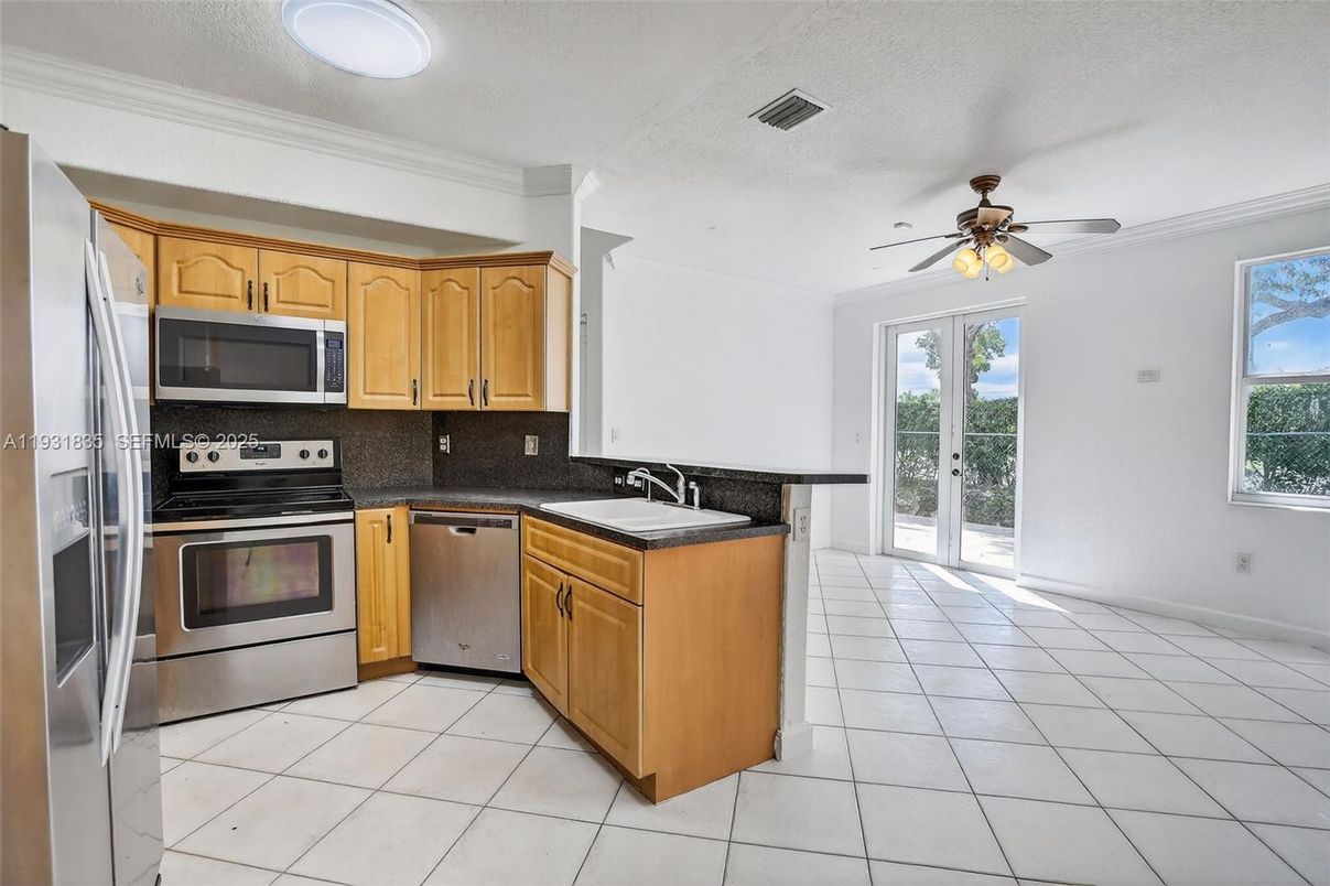 Interior, Kitchen, Stainless Steel Appliances