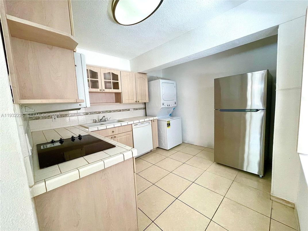 Interior, Kitchen, Tile Countertops, Washer