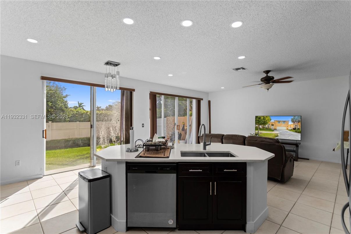 Interior, Kitchen, Pendant Lights, Recessed Lighting
