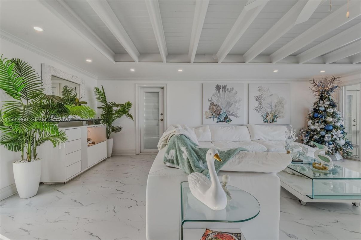 Interior, Living room, Marble, Recessed Lighting