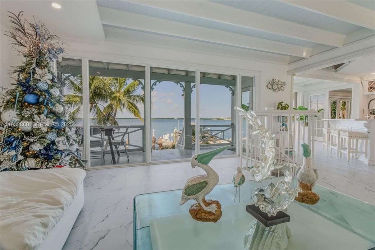 Interior, Living room, Marble, Recessed Lighting, Water