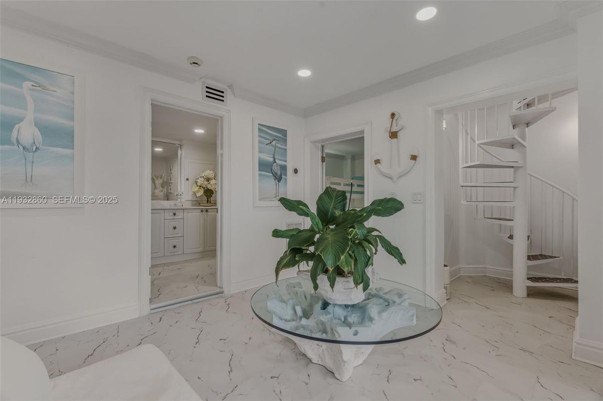 Interior, Marble, Recessed Lighting