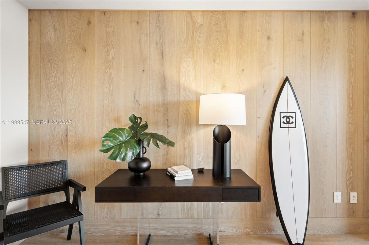 Bedroom, Interior, Pendant Lights, Recessed Lighting, Wood Texture Flooring