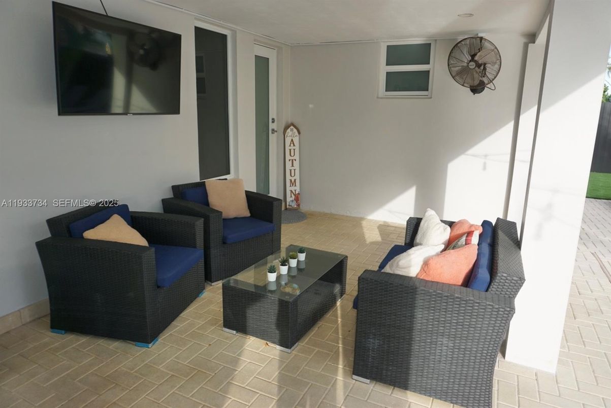 Interior, Living room