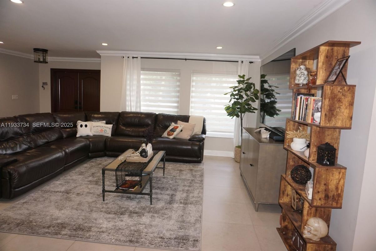 Interior, Living room, Recessed Lighting